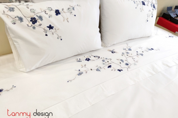 Queen size bed sheet with 2 pillowcases (50x70cm) - apricot blossom embroidery